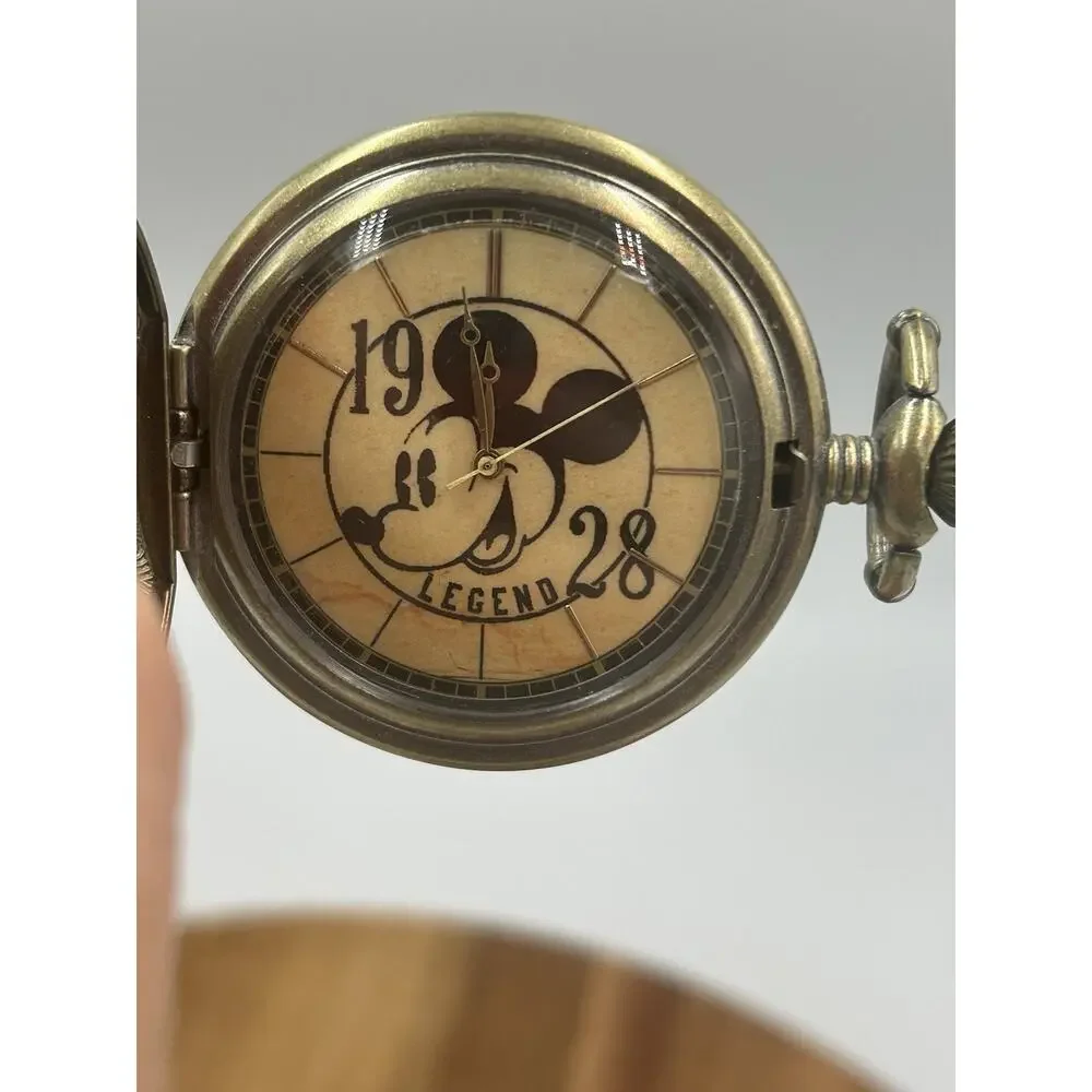 Disney Mickey Mouse 1928 Pocket Watch MK3052E Accutime Quartz Works Great!
